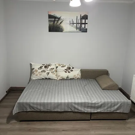 Apartment Garsoniera Rovine Craiova